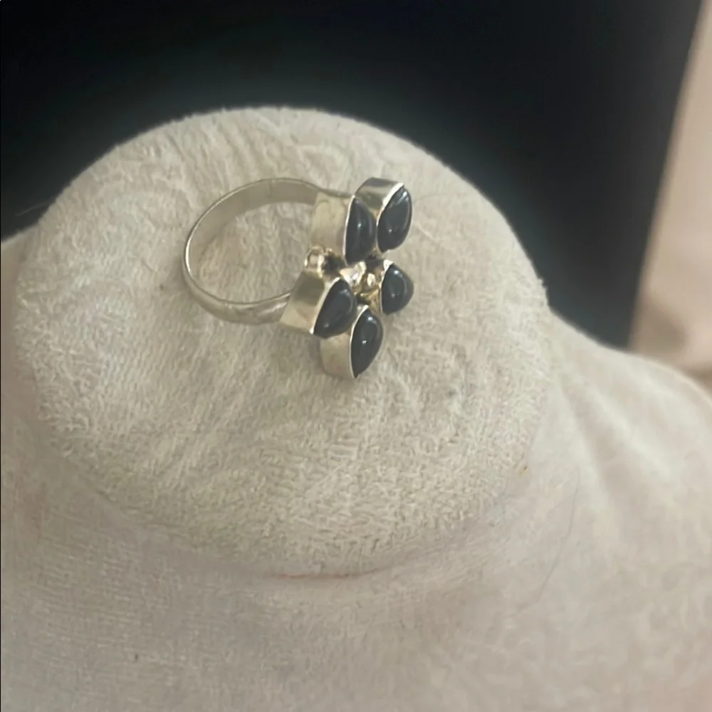 Elegant .925 Silver and Black Natural genuine Onyx Stone Ring size 8 - Picture 7 of 8